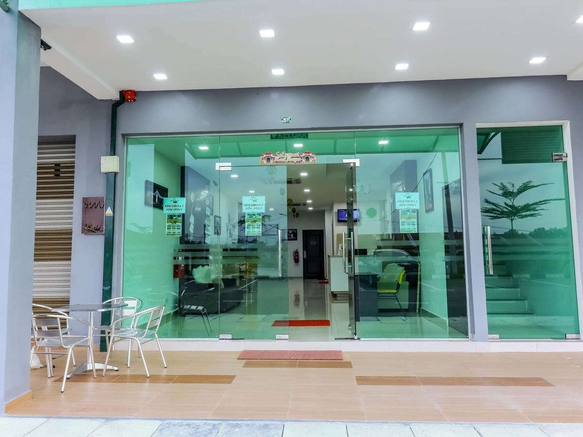 Citrine Hotel Seri Iskandar Exterior foto